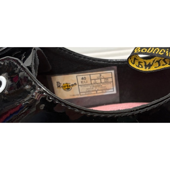 DR MARTEN X HELLO KITTY Black Patent 1461 Quad Platform Shoes Womens Size 9 - Picture 11 of 13